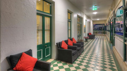 The Park Motel - Accommodation Guide 11