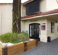 Burke  Wills Motor Inn - Accommodation Asia