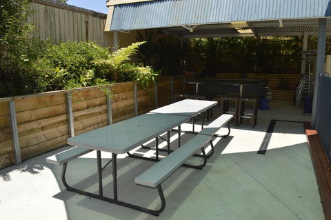 Kallangur Motel - Accommodation Guide 19