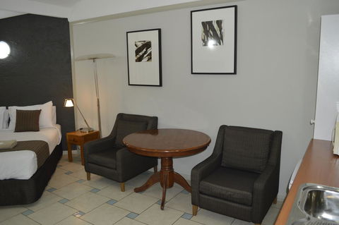 Kallangur Motel - Accommodation Guide 32
