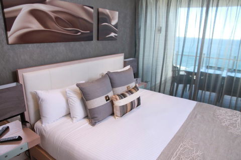 Oceans Mooloolaba - Accommodation China 26