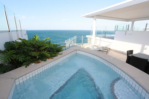Oceans Mooloolaba - Accommodation China 40