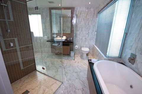 Oceans Mooloolaba - Accommodation China 32