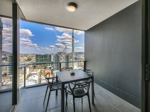 Opera Apartments South Brisbane - Accommodation Asia 22
