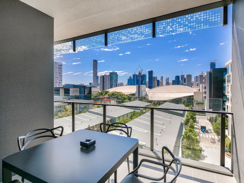 Opera Apartments South Brisbane - Accommodation Asia 6