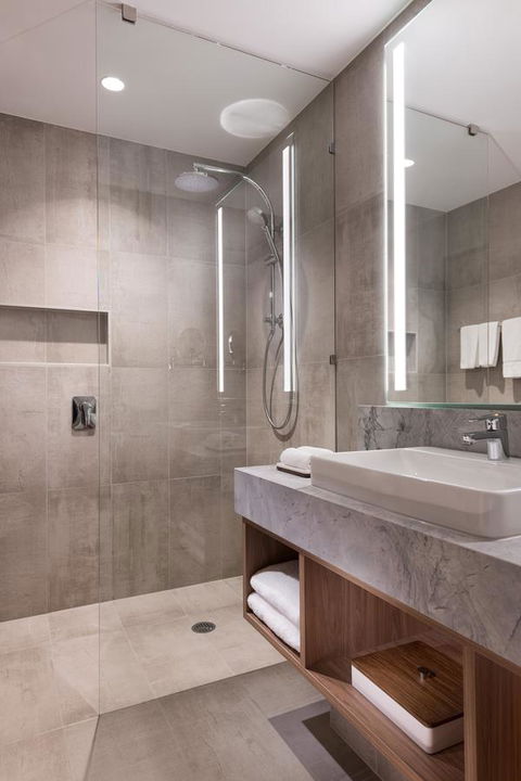 The Westin Brisbane - Accommodation China 21