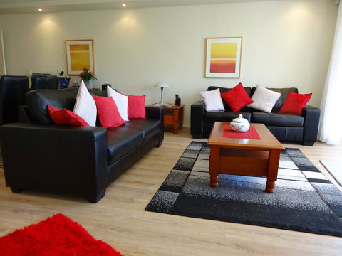 Waterfront Resort Villa With Buggy - Accommodation Asia 4