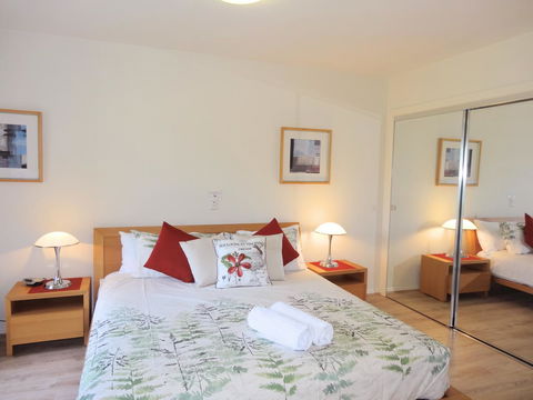 Waterfront Resort Villa With Buggy - Accommodation Asia 14