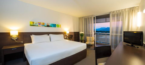 Cairns Harbourside Hotel - Accommodation Asia 3