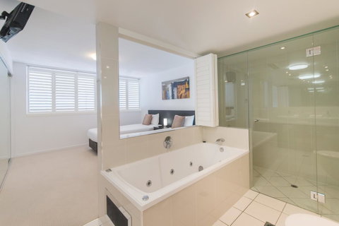 Echelon Apartments Yeppoon - Accommodation Guide 10