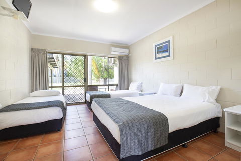Kondari Hotel - Accommodation Guide 4