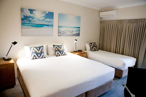 Kondari Hotel - Accommodation Guide 28