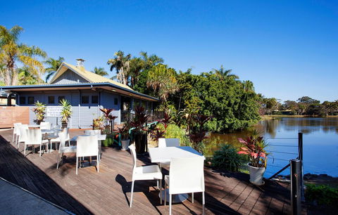 Kondari Hotel - Accommodation Guide 39