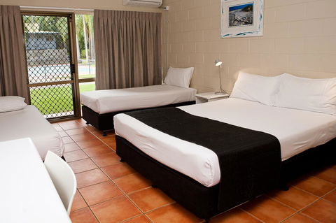 Kondari Hotel - Accommodation Guide 19