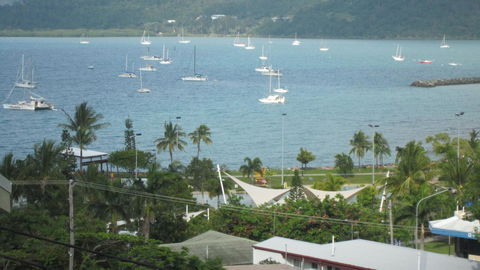 Waterview Airlie Beach - Accommodation Asia 25