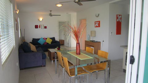 Waterview Airlie Beach - Accommodation Asia 20