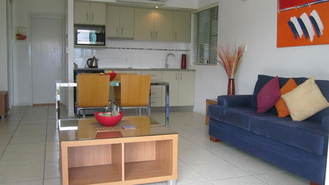 Waterview Airlie Beach - Accommodation Asia 13