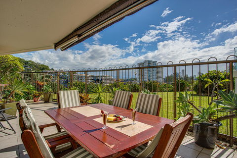 Gemini Court Holiday Apartments - Accommodation Asia 3