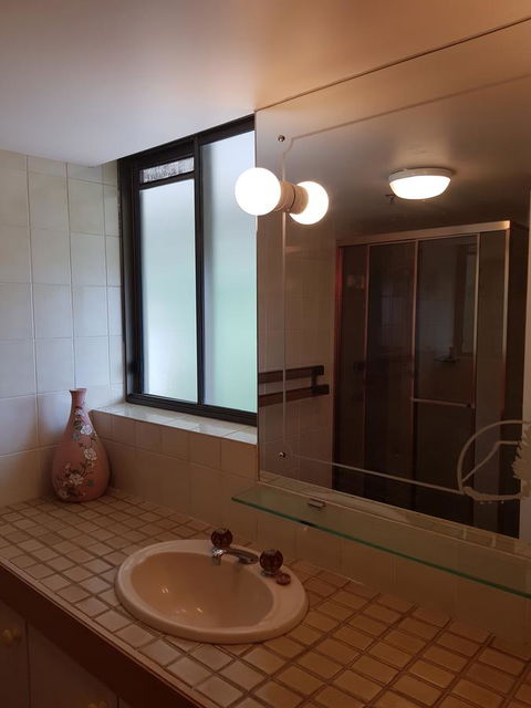 Gemini Court Holiday Apartments - Accommodation Asia 39