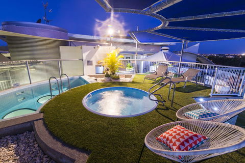 Beach Club Resort Mooloolaba - Accommodation China 9