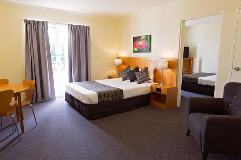 White Lace Motor Inn - Accommodation Guide 18