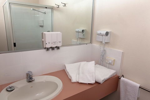 White Lace Motor Inn - Accommodation Guide 26