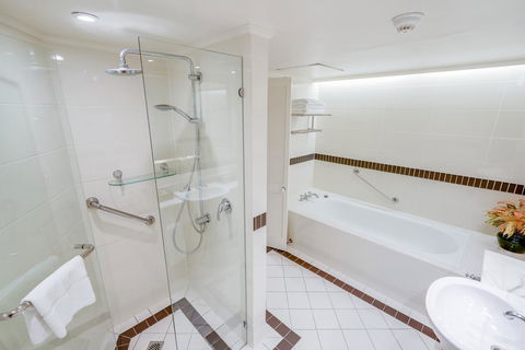 InterContinental Sanctuary Cove Resort, An IHG Hotel - Accommodation China 2