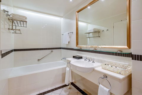 InterContinental Sanctuary Cove Resort, An IHG Hotel - Accommodation China 8