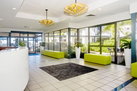 Mantra Hervey Bay - Accommodation Guide 5