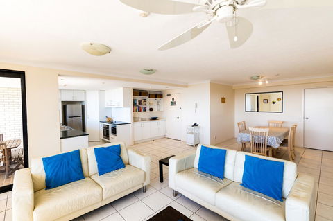 Burgess @ Kings Beach Apartments - Accommodation Asia 1