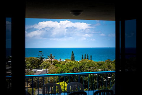 Burgess @ Kings Beach Apartments - Accommodation Asia 23