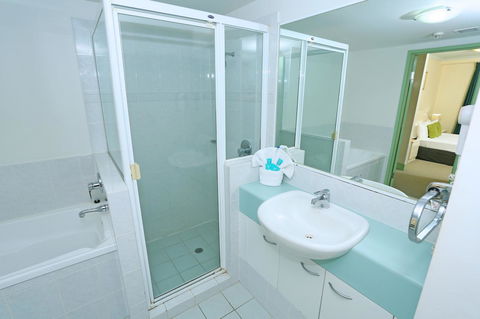 Neptune Resort - Accommodation China 42