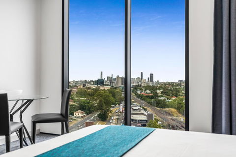 Essence Suites Taringa - Accommodation Asia 0