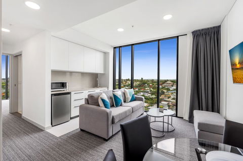 Essence Suites Taringa - Accommodation Asia 3