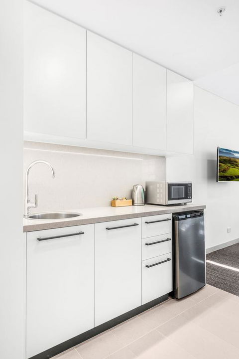 Essence Suites Taringa - Accommodation Asia 33
