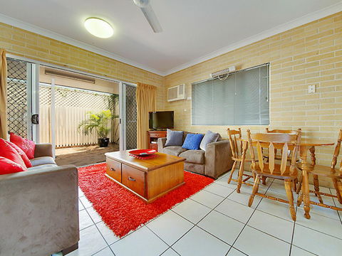 Murray Street Apartments - Accommodation Asia 24