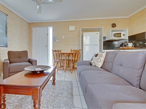 Murray Street Apartments - Accommodation Asia 35