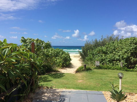Bilinga Beach Motel - Accommodation Asia 34