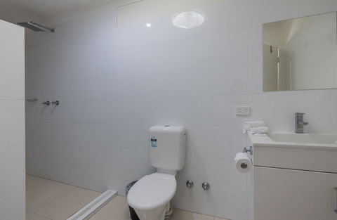 Bilinga Beach Motel - Accommodation Asia 40