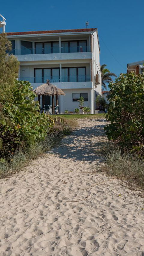 Bilinga Beach Motel - Accommodation Asia 20