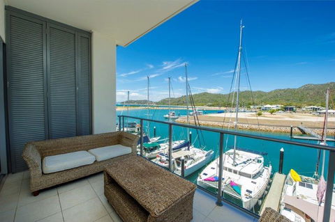 Absolute Waterfront Magnetic Island - Accommodation China 18