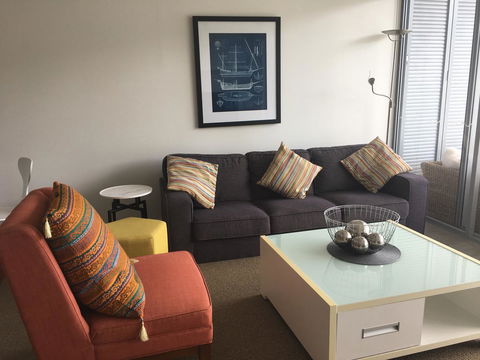 Absolute Waterfront Magnetic Island - Accommodation China 2