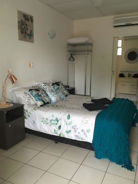 Black Marlin Motel - Accommodation Asia 11