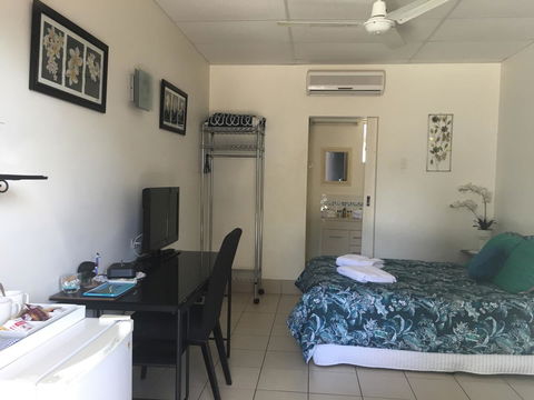 Black Marlin Motel - Accommodation Asia 22