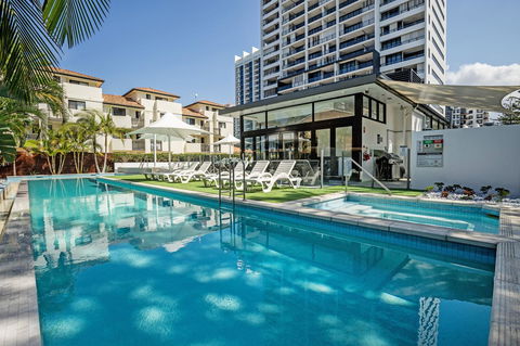 Ultra Broadbeach - Accommodation Asia 4