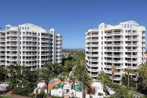 ULTIQA Burleigh Mediterranean Resort - Accommodation Asia 29