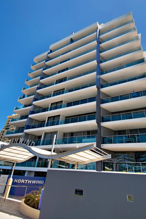 Northwind Beachfront Apartments - Accommodation China 7