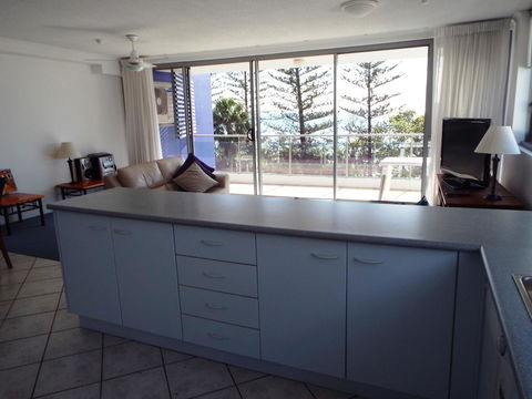 Northwind Beachfront Apartments - Accommodation China 19