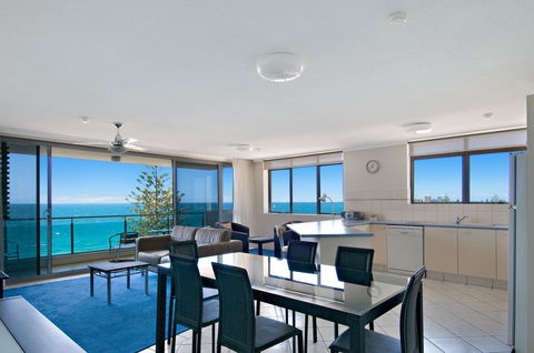 Northwind Beachfront Apartments - Accommodation China 4