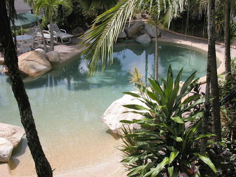 Cairns Queenslander Hotel & Apartments - Accommodation Asia 13